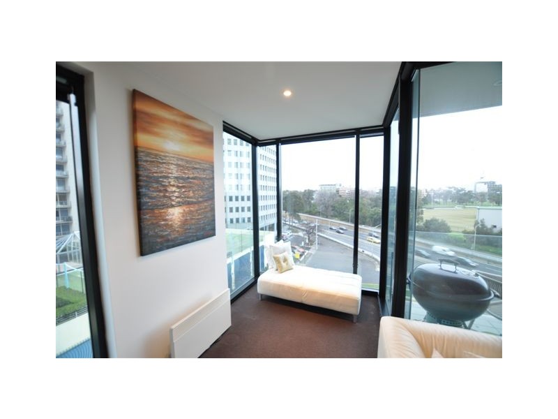 507/83 Queens Road, Melbourne VIC 3004