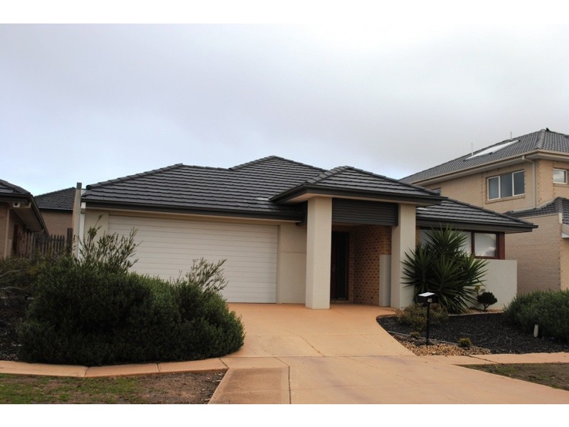 40 Middle Park Drive, Point Cook VIC 3030
