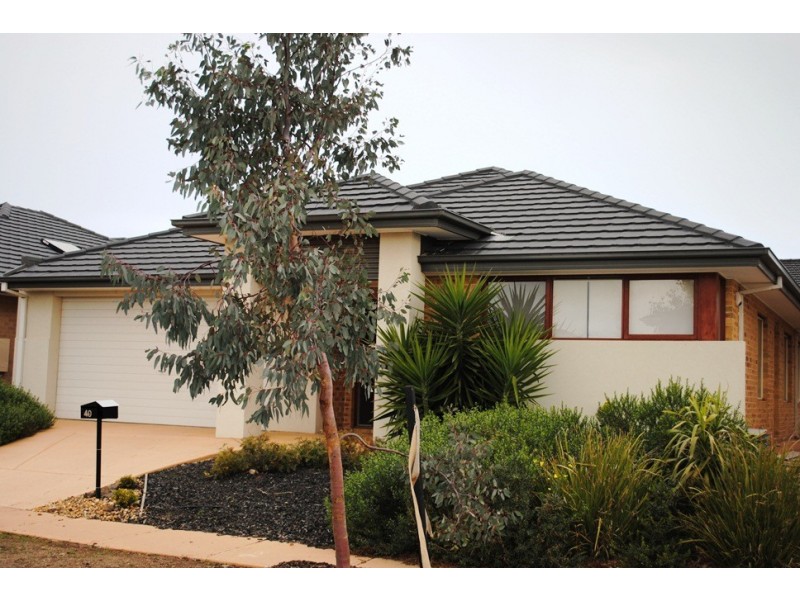 40 Middle Park Drive, Point Cook VIC 3030