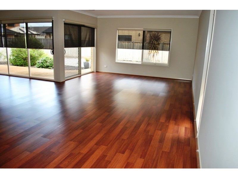 40 Middle Park Drive, Point Cook VIC 3030