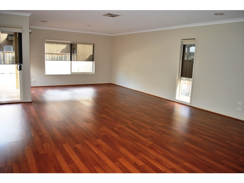 40 Middle Park Drive, Point Cook VIC 3030