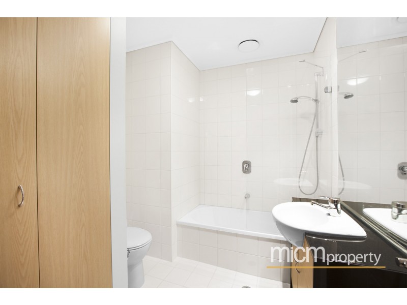 186/83 Whiteman Street, Southbank VIC 3006