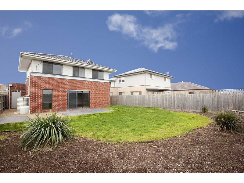 13 Windrest Way, Point Cook VIC 3030