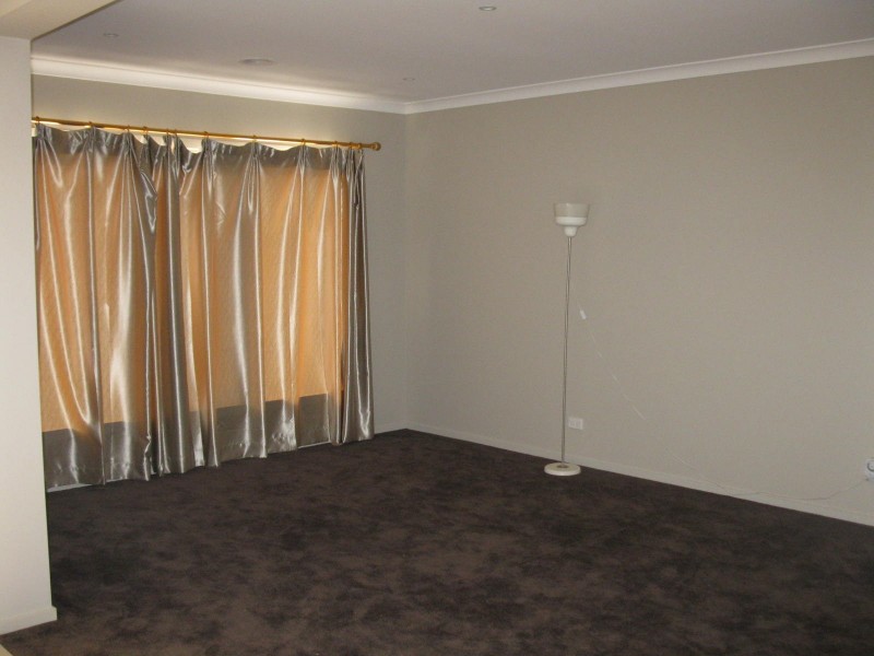 1 Millpond Drive, Point Cook VIC 3030