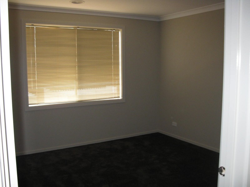 1 Millpond Drive, Point Cook VIC 3030