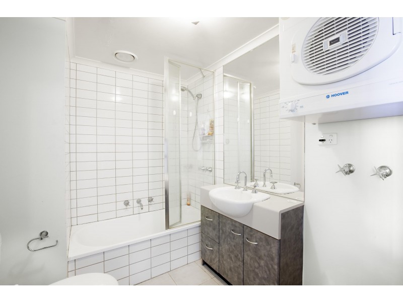 603/118 Dudley Street, West Melbourne VIC 3003