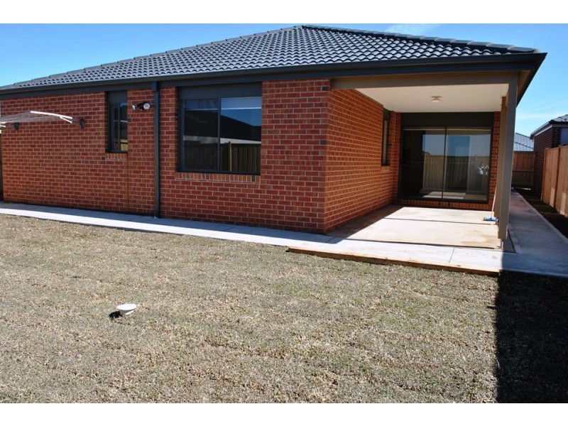 5 Trimotor Road, Point Cook VIC 3030