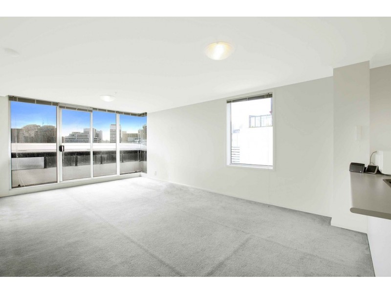 63/79 Whiteman Street, Southbank VIC 3006