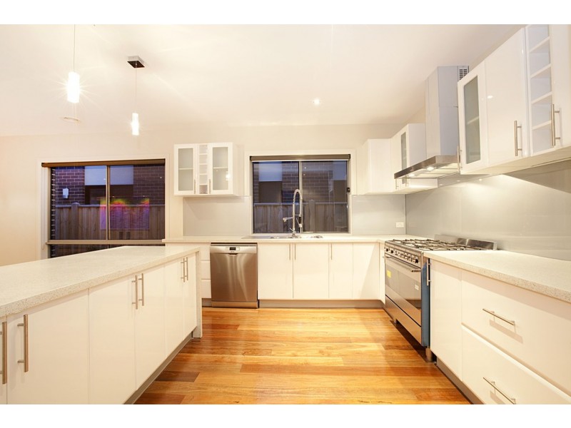 78 Lincoln Heath Boulevard, Point Cook VIC 3030