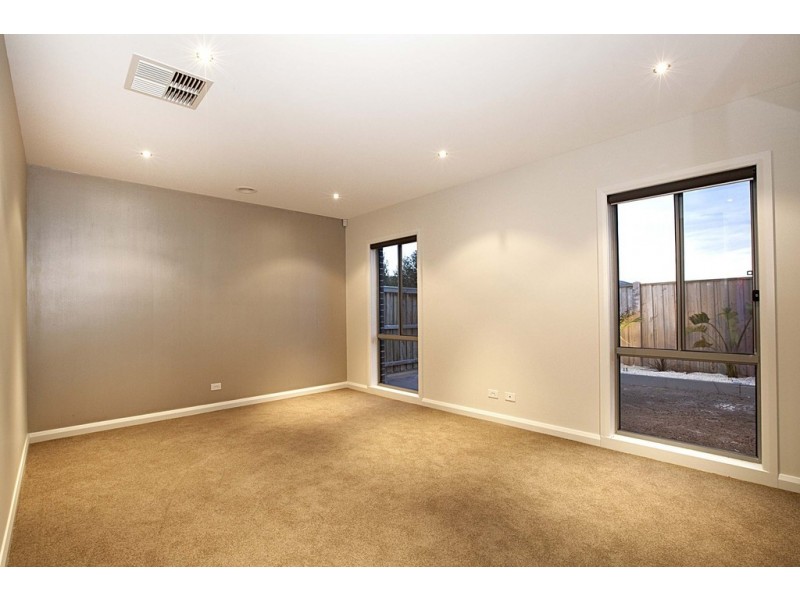 78 Lincoln Heath Boulevard, Point Cook VIC 3030