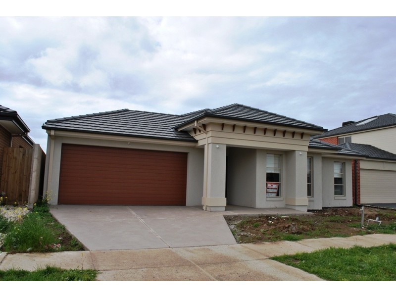 385 Boardwalk Boulevard, Point Cook VIC 3030