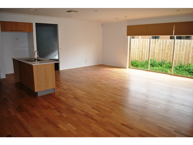 385 Boardwalk Boulevard, Point Cook VIC 3030