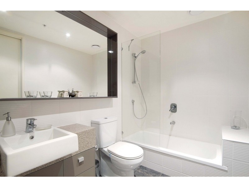 3207/180 City Road, Southbank VIC 3006