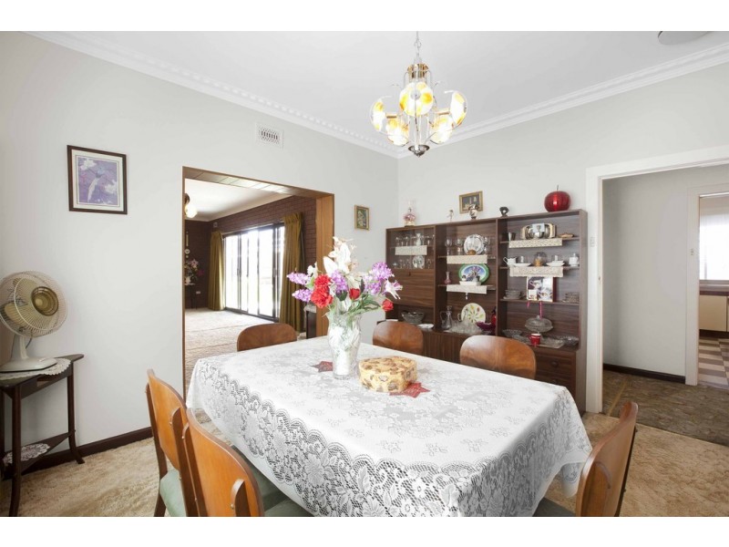 22 Lewis Street, Glenroy VIC 3046