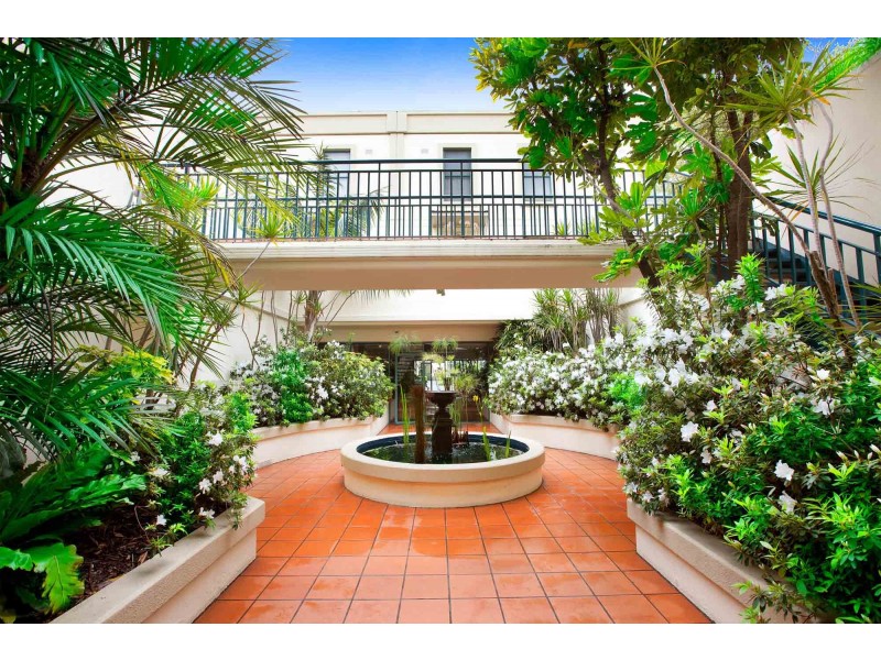 26/682 Nicholson Street, Fitzroy North VIC 3068