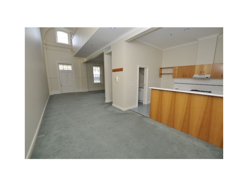 12 Wiltshire Drive, Kew VIC 3101