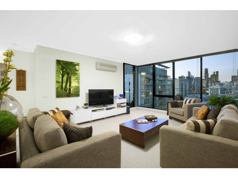 1015/38 Bank Street, South Melbourne VIC 3205