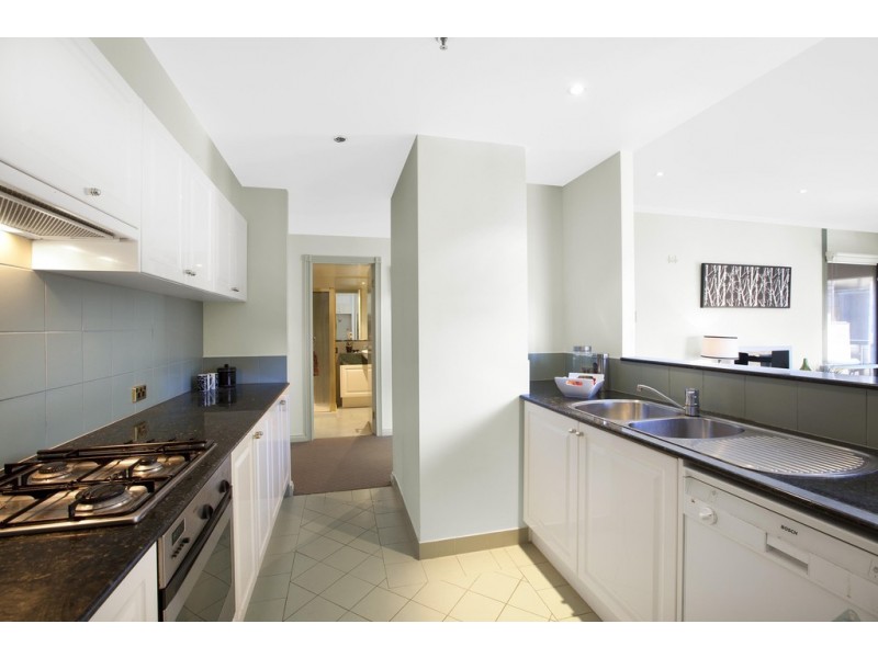 508/15 Queens Road, Melbourne VIC 3004