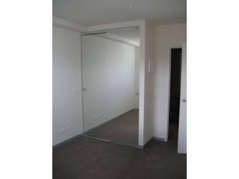 306/105 Nott Street, Port Melbourne VIC 3207