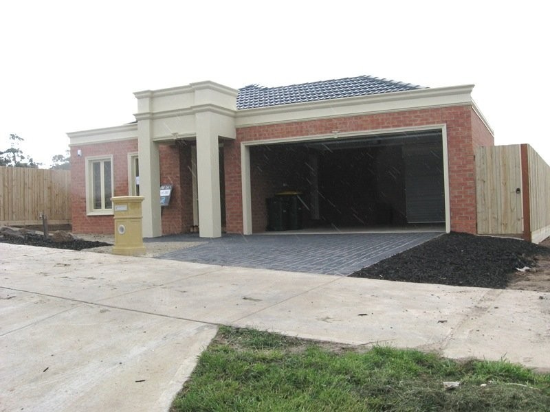 7 Sunnybrae Drive, Mernda VIC 3754