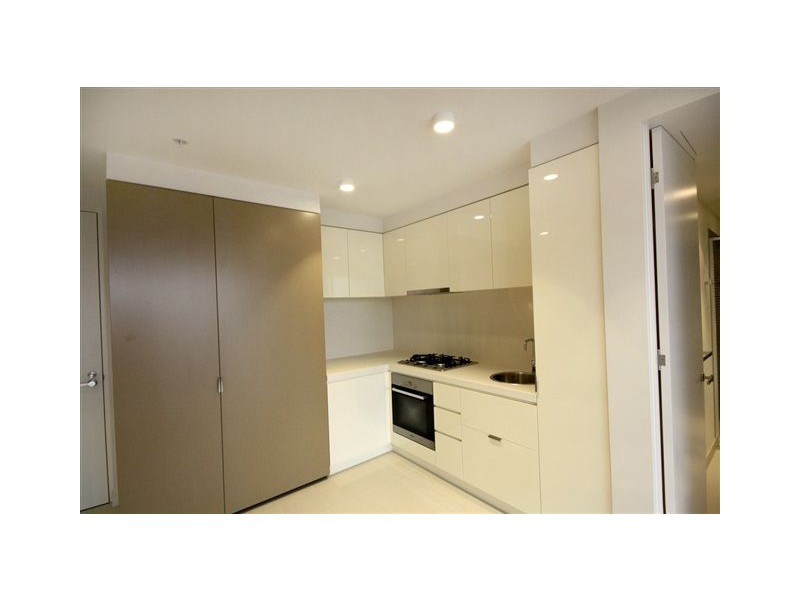 1406/33 Mackenzie Street, Melbourne VIC 3000