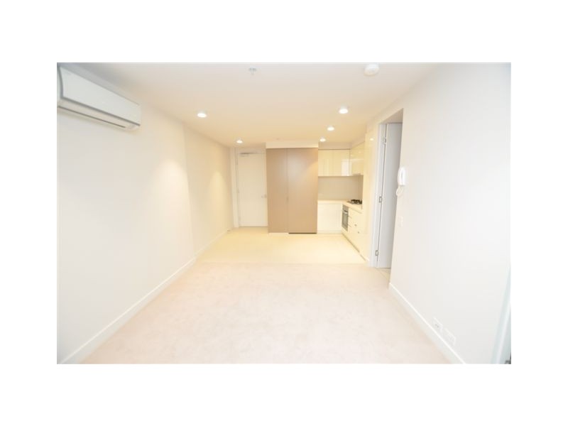 1406/33 Mackenzie Street, Melbourne VIC 3000