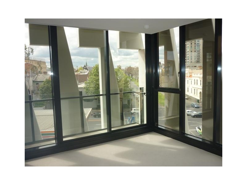 301/33 Mackenzie Street, Melbourne VIC 3000