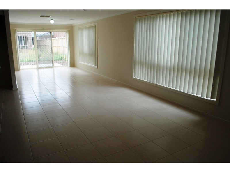 39 Tropic Circuit, Point Cook VIC 3030