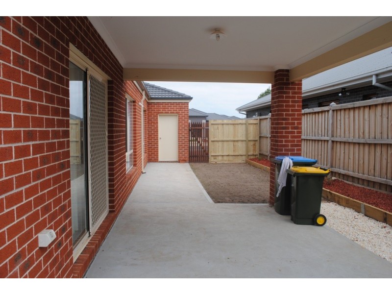 65 Alamanda Boulevard, Point Cook VIC 3030