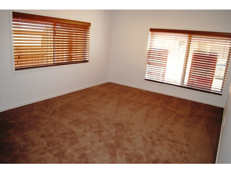 25 Runlet Drive, Point Cook VIC 3030