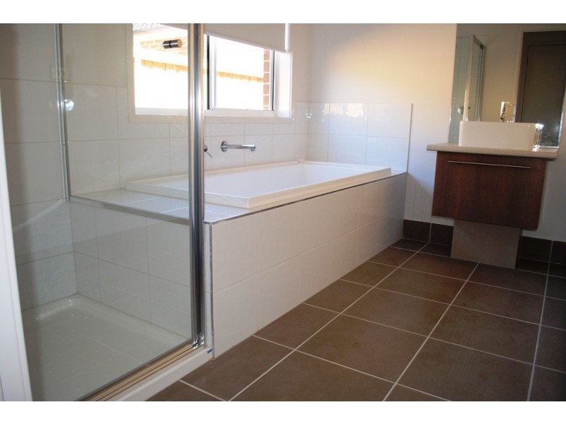 25 Runlet Drive, Point Cook VIC 3030