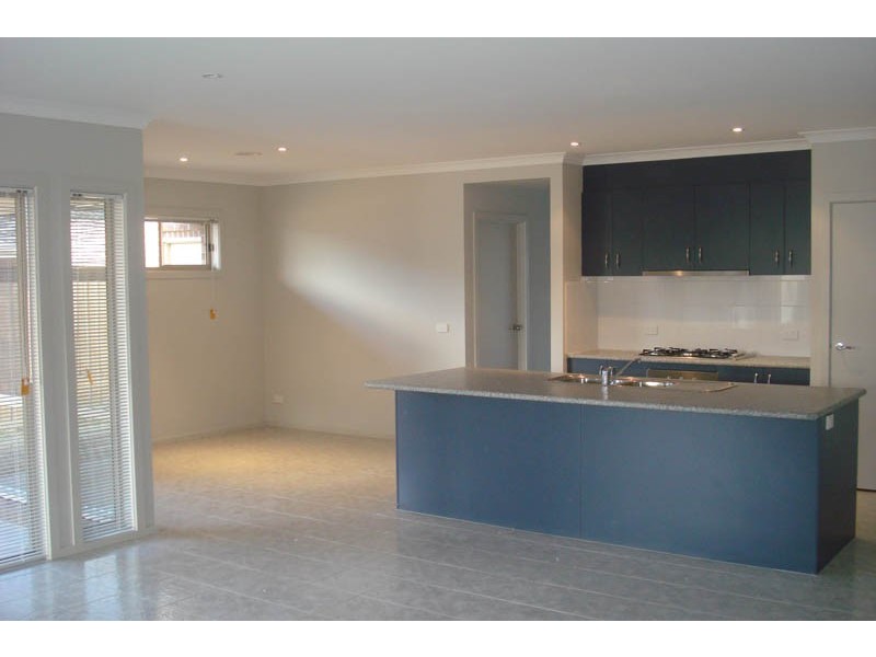 28 Windmill Parade, Mount Martha VIC 3934