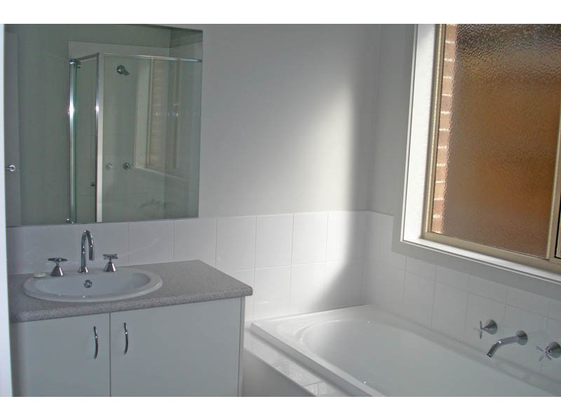 28 Windmill Parade, Mount Martha VIC 3934