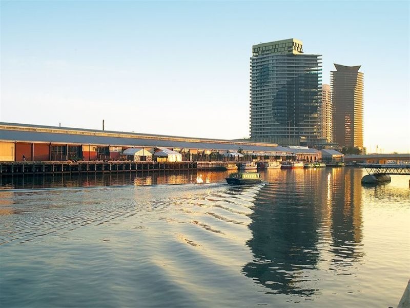 1005/60 Siddeley Street, Docklands VIC 3008