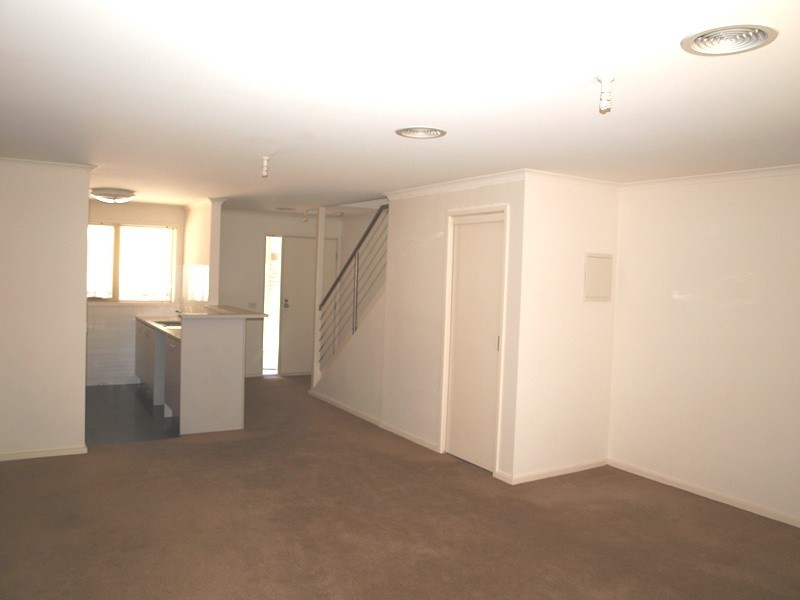 11/6 Boadle Road, Bundoora VIC 3083