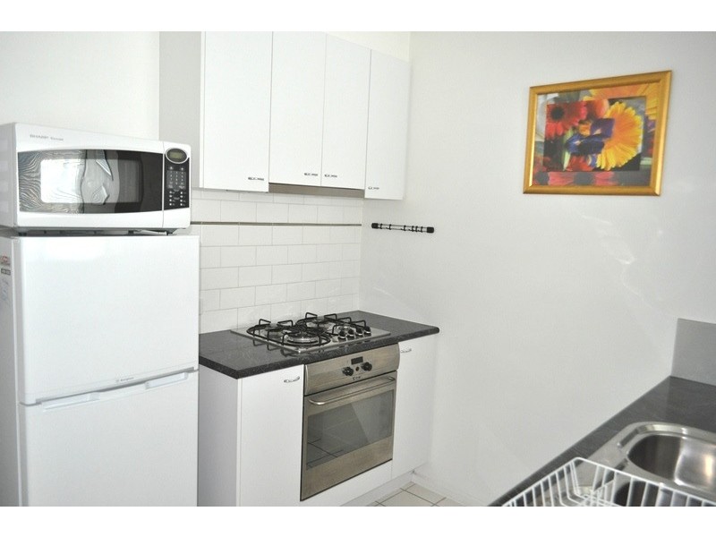 1223/99 Whiteman Street, Southbank VIC 3006
