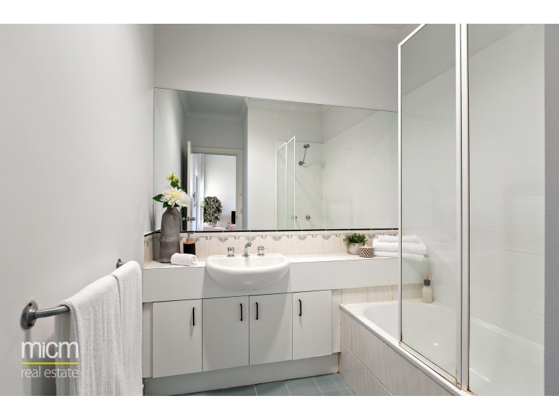 63 Wiltshire Drive, Kew VIC 3101