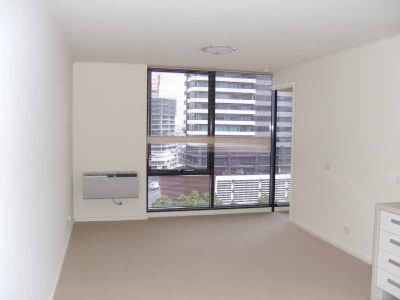 1227/63 Whiteman Street, Southbank VIC 3006