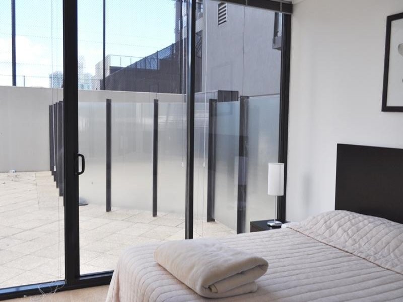 REF 1016/173 City Road, Southbank VIC 3006