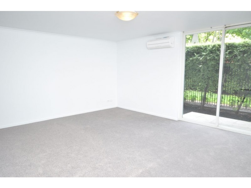 REF 20074/416 St Kilda Road, Melbourne VIC 3000