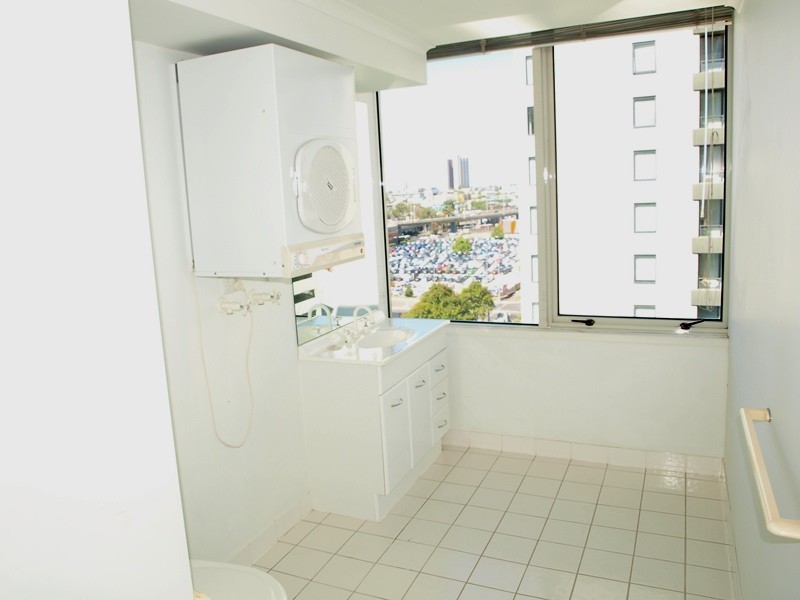 1028/88 Southbank Boulevard, Southbank VIC 3006