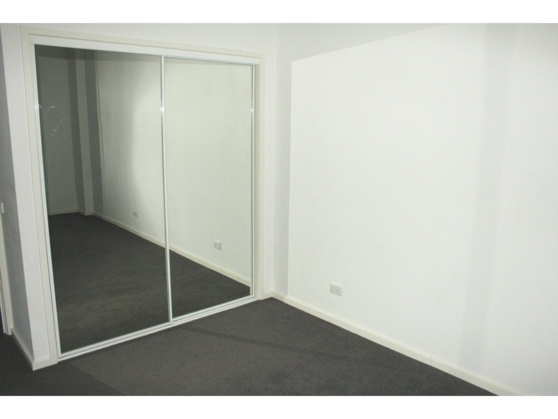 REF 1032/185 City Road, Southbank VIC 3006