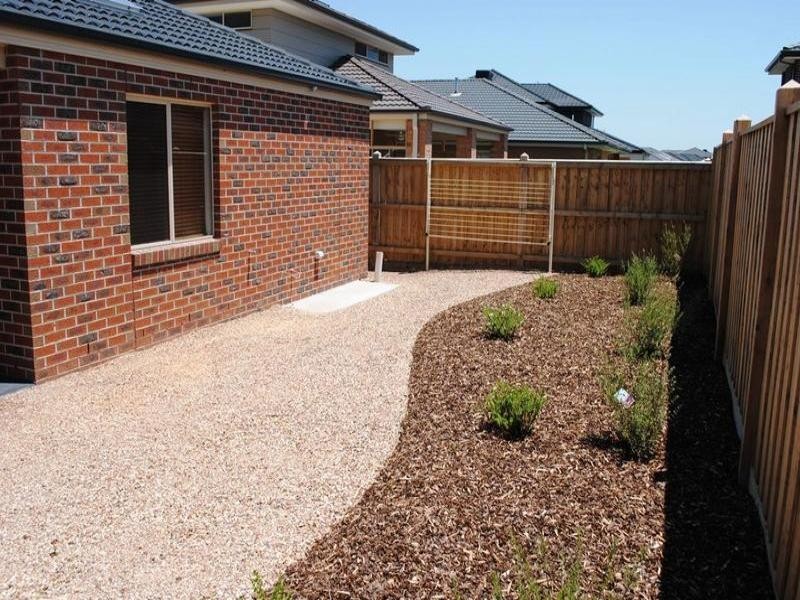 31 Waves Drive, Point Cook VIC 3030