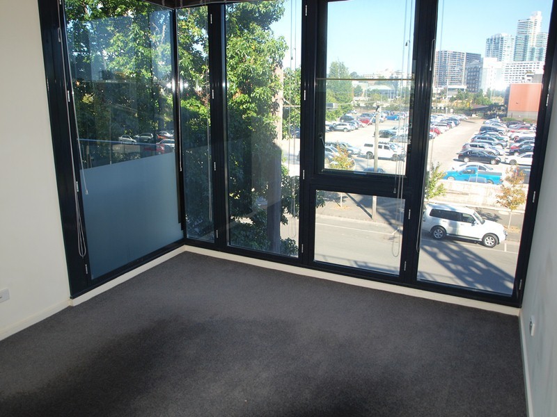 REF 1035/100 Kavanagh Street, Southbank VIC 3006