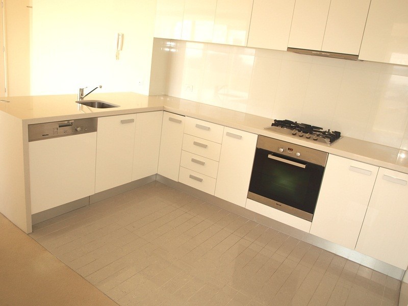 1232/63 Whiteman Street, Southbank VIC 3006