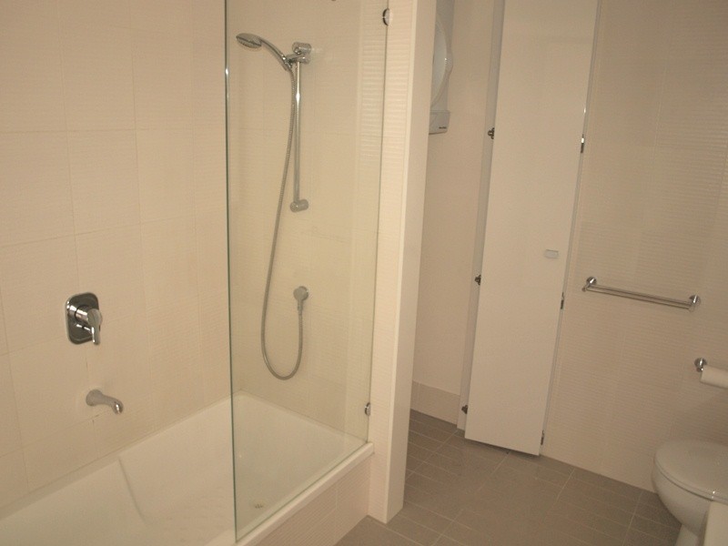 1232/63 Whiteman Street, Southbank VIC 3006