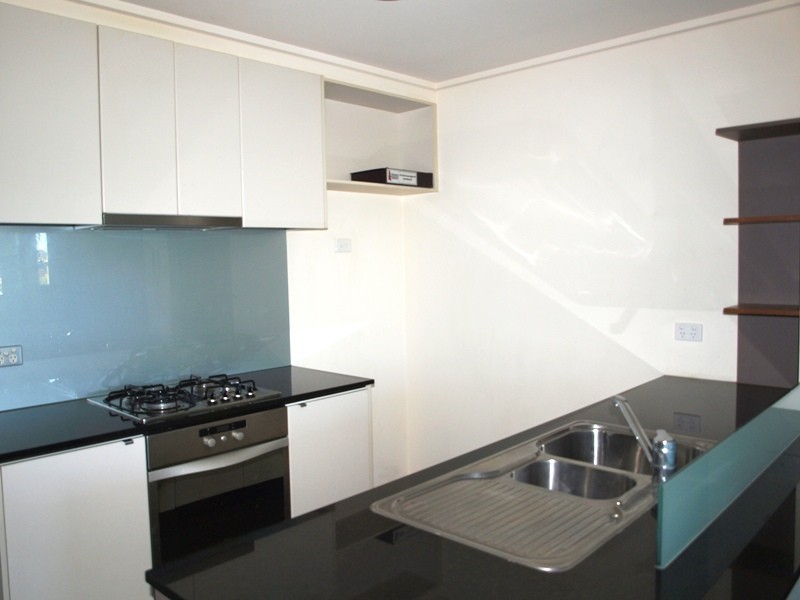 REF 1036/100 Kavanagh Street, Southbank VIC 3006