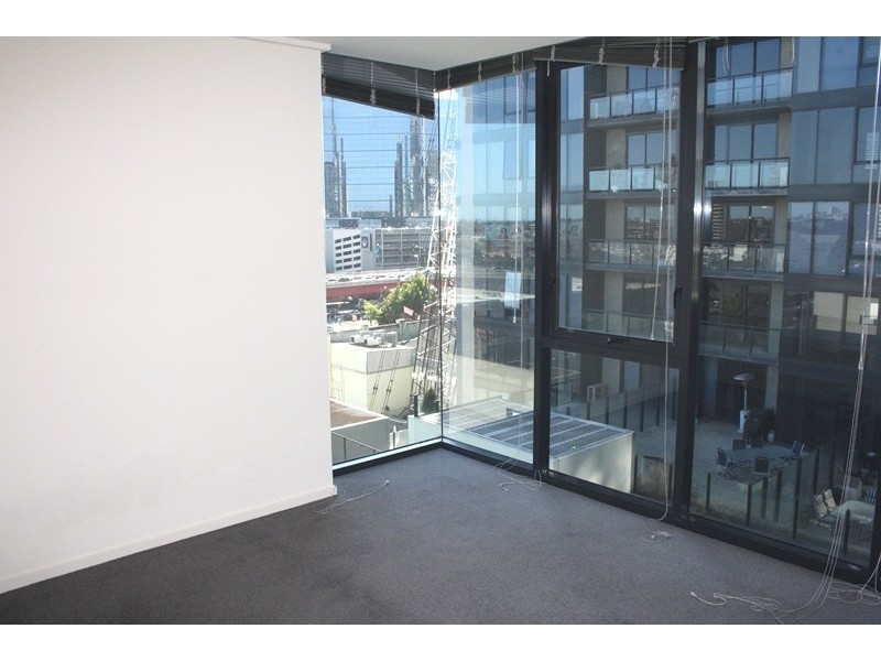 1042/100 Kavanagh Street, Southbank VIC 3006
