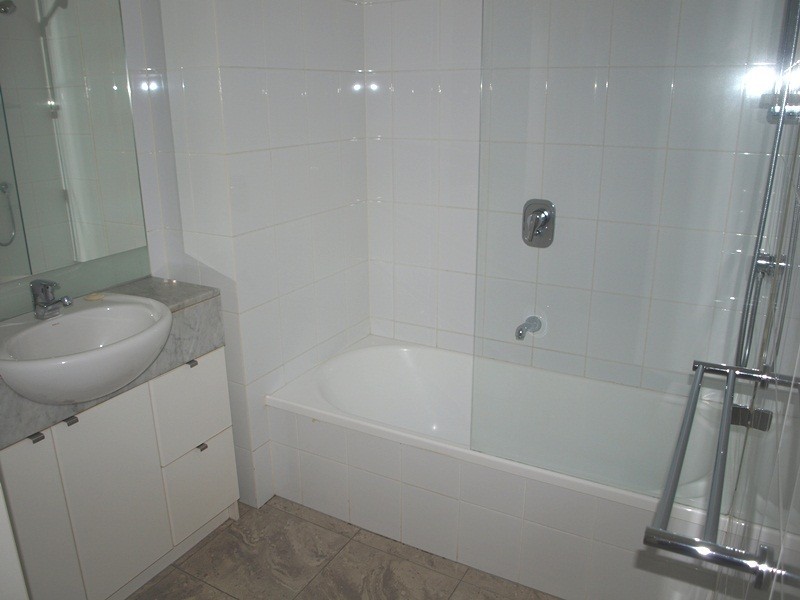 1054/86 Kavanagh Street, Southbank VIC 3006