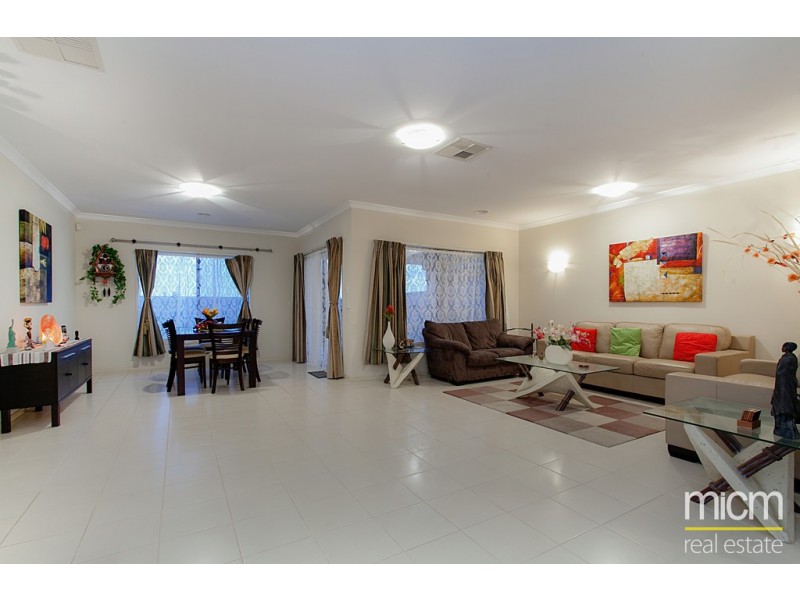 35 Ladybird Crescent, Point Cook VIC 3030